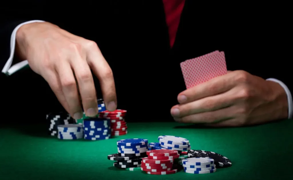 Tips from Professional Poker Players Which Hand is Better to Play with? 3